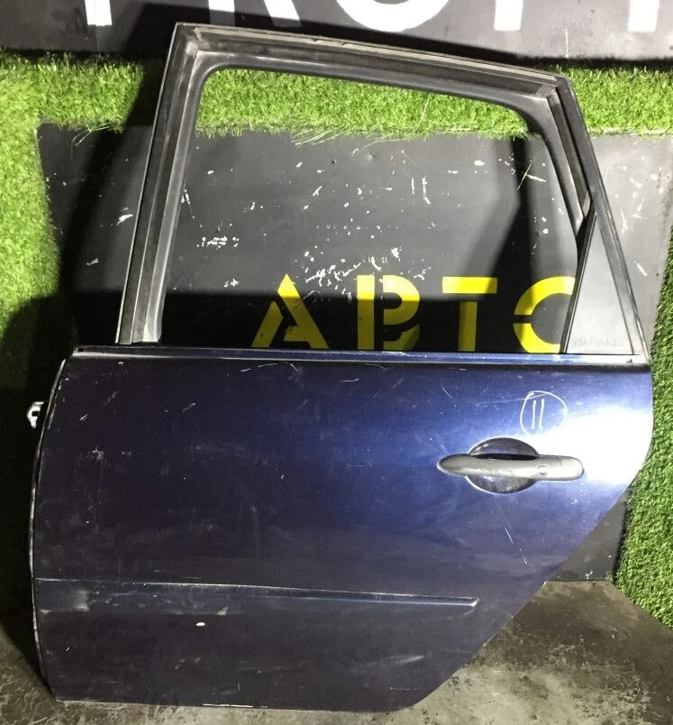 Дверь задняя левая Renault Scenic 2