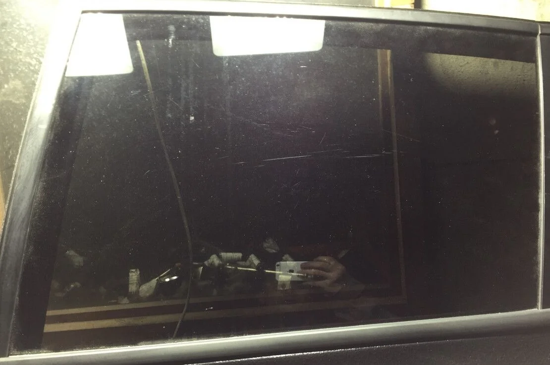 Стекло задней левой двери Renault Megan II