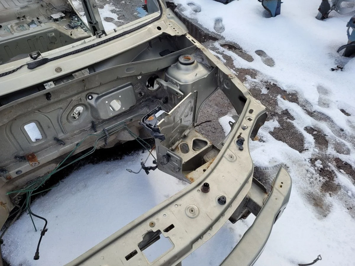 Лонжерон левый на Renault Sandero Stepway 1