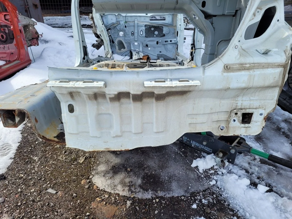 Панель задка (на части) на Hyundai Solaris