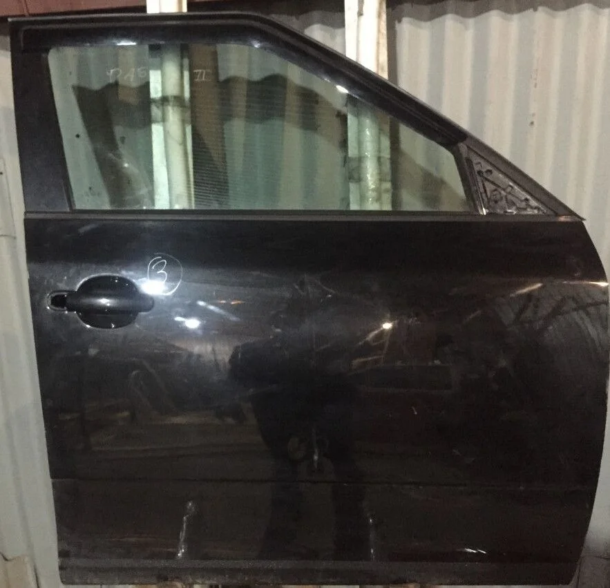 Дверь передняя правая Skoda Fabia 2