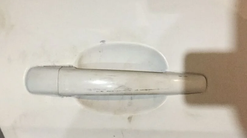 Ручка передней правой двери Peugeot 308