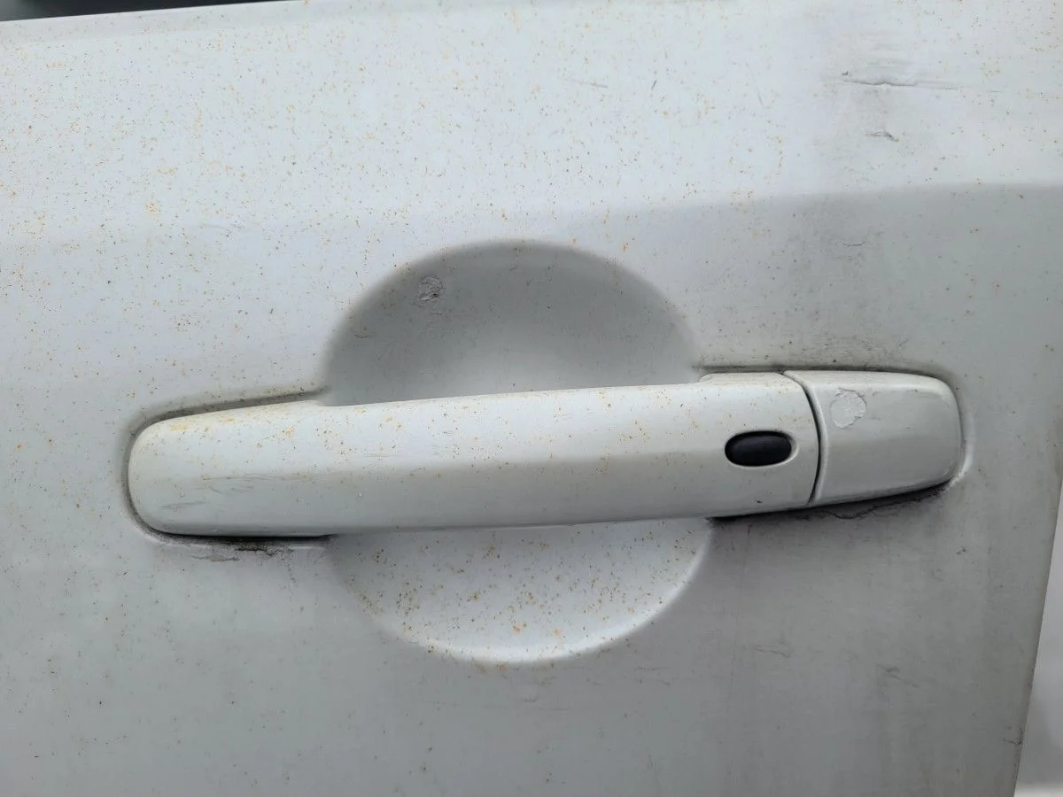 Ручка двери передней левой на Suzuki SX4 праворуль