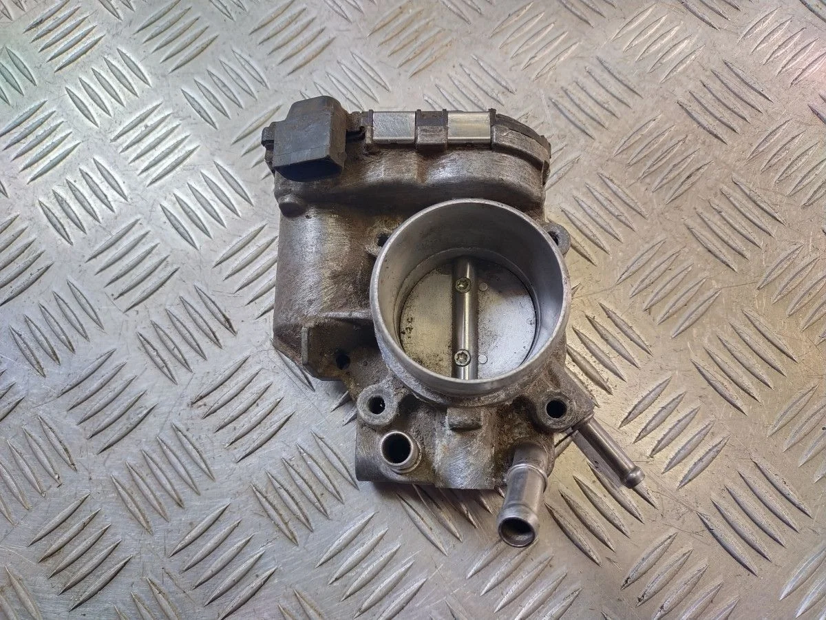 Заслонка дроссельная электрическая Kia Rio 3 UB