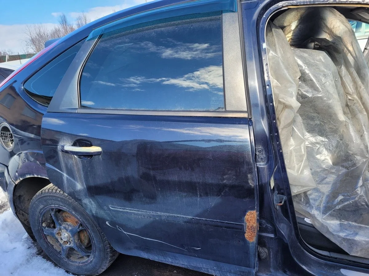 Дверь задняя правая для Ford Focus 2