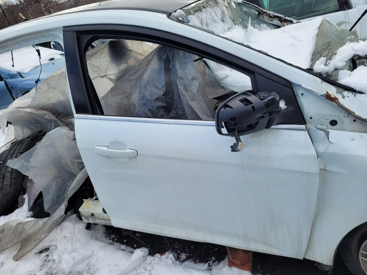 Дверь передняя правая Ford Focus 3