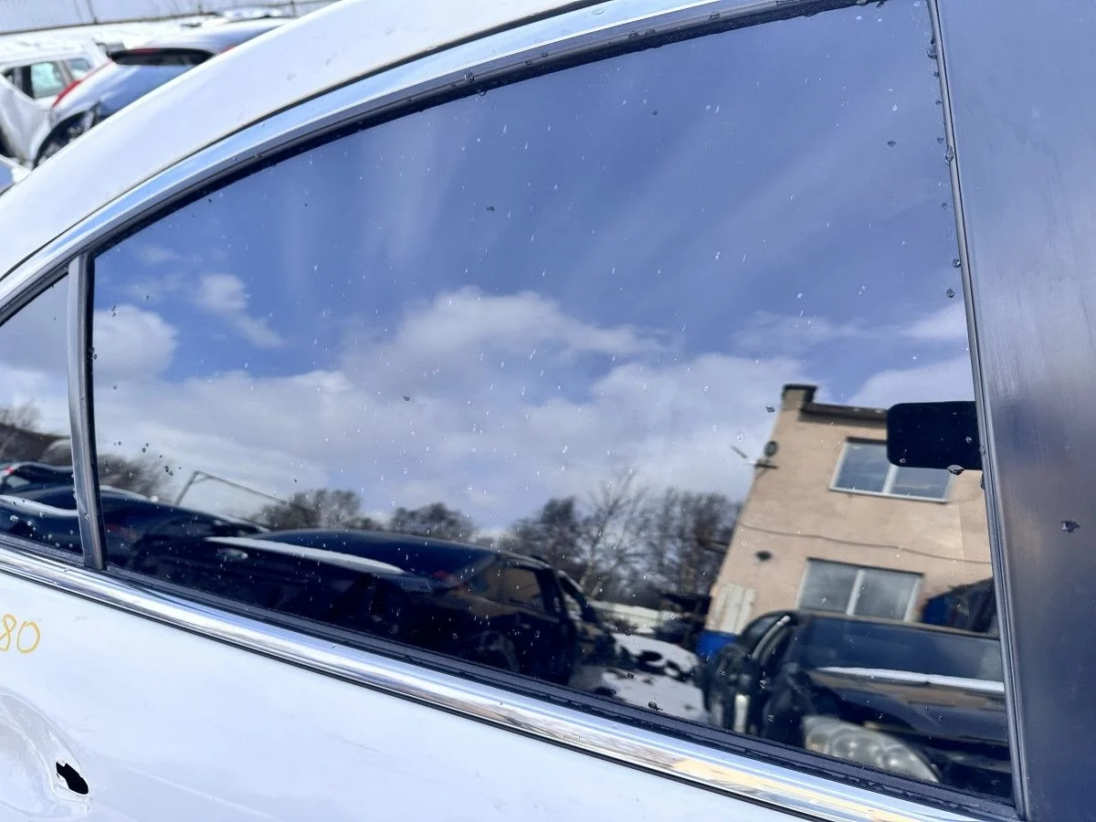 Стекло двери задней правой для Mazda 6 gh