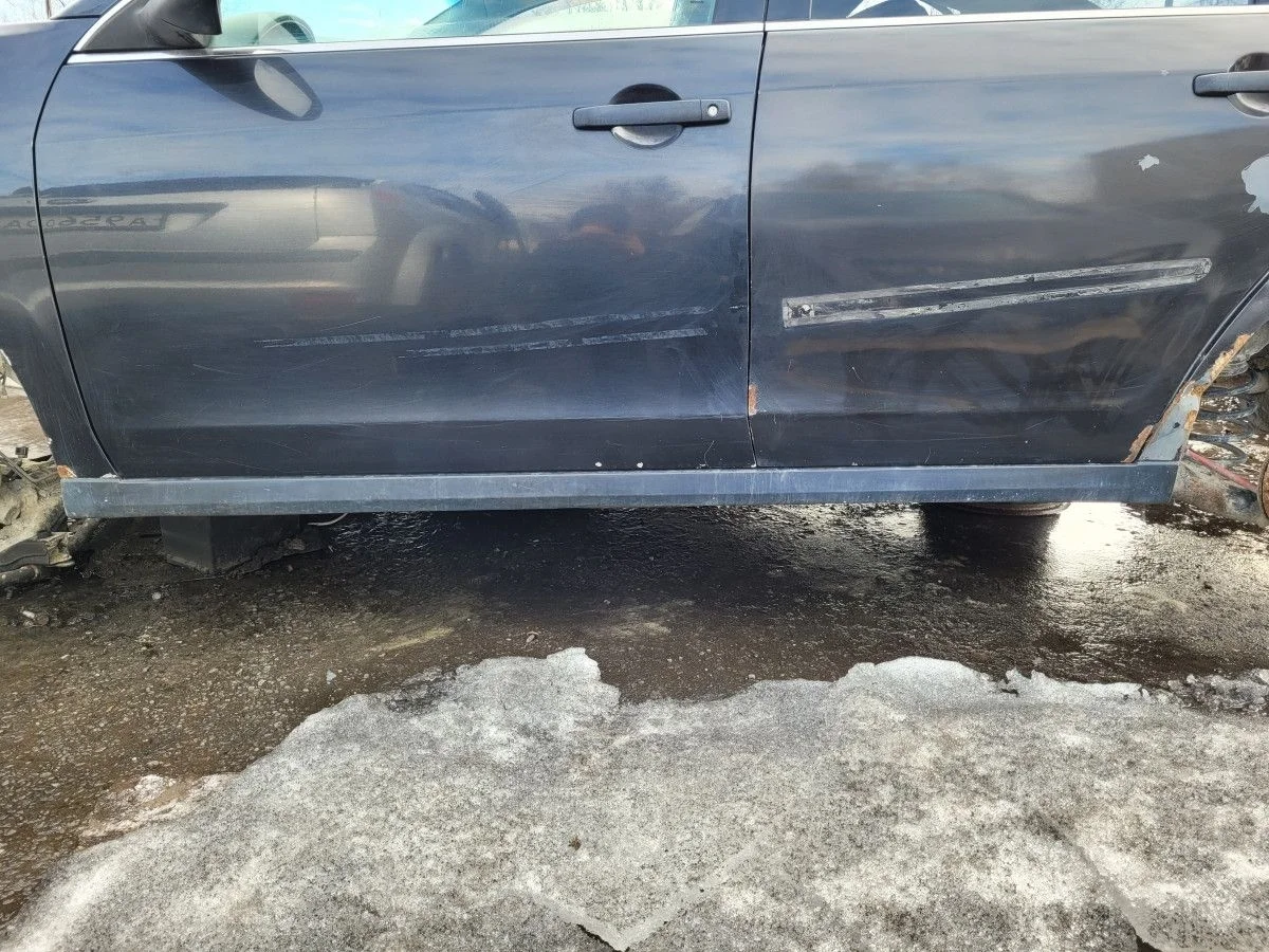 Порог левый на Nissan Almera G15