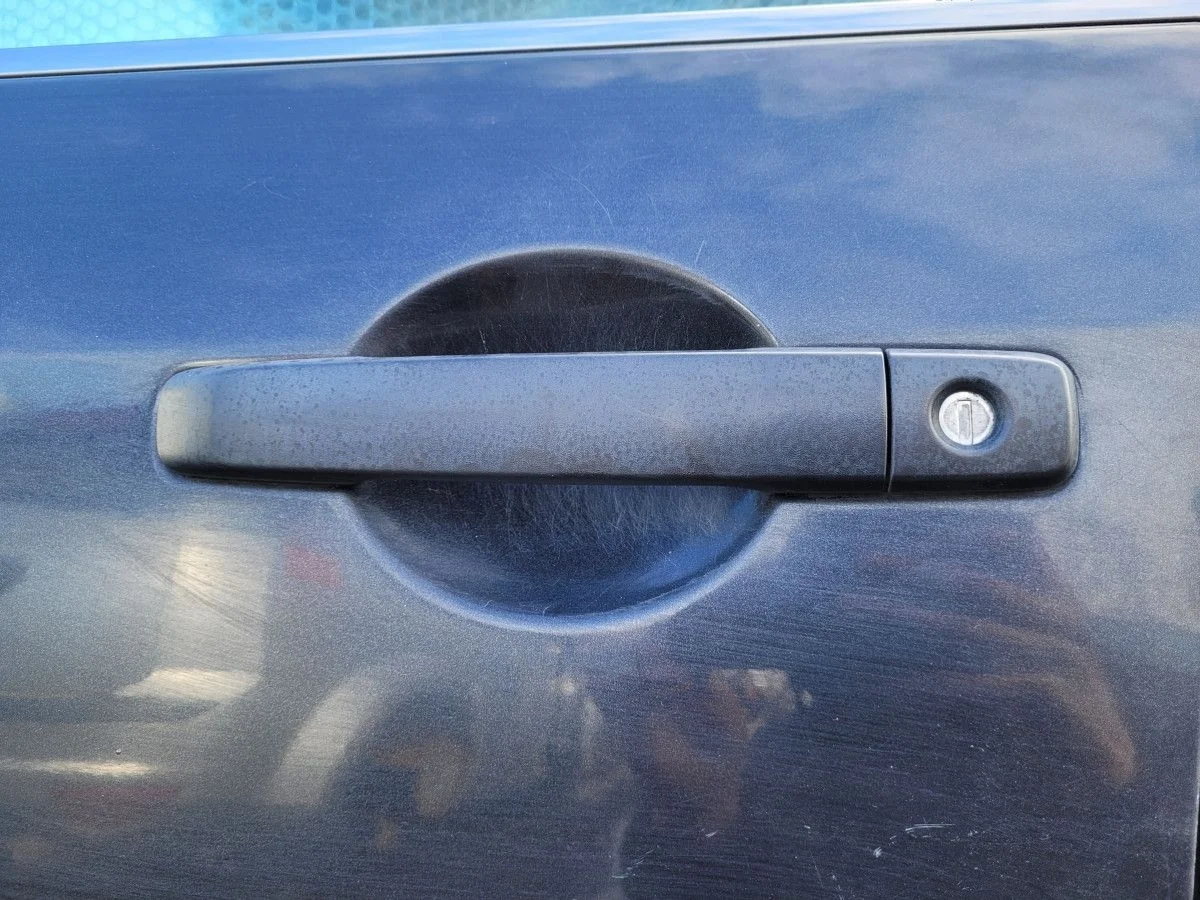 Ручка двери передней левой на Nissan Almera G15