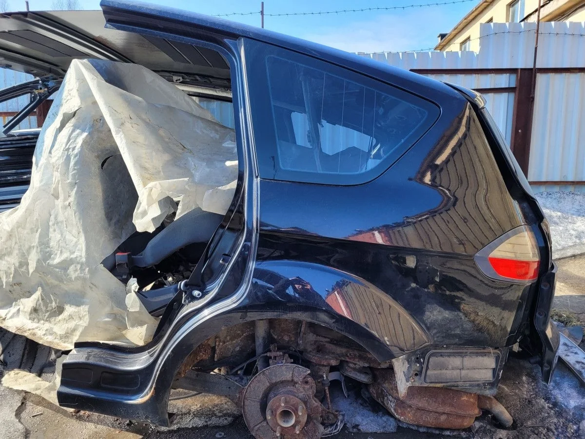 Крыло заднее левое на Ford S-MAX