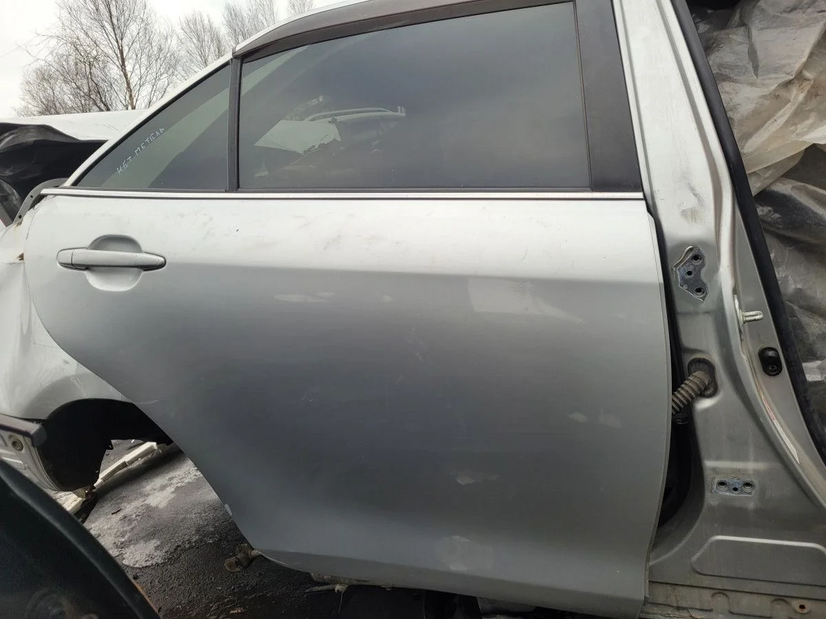 Дверь задняя правая на Toyota Camry XV40