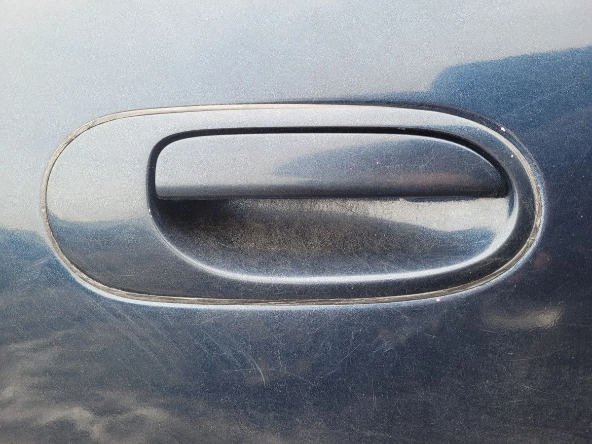 Ручка двери  задней правой на Nissan Almera B10