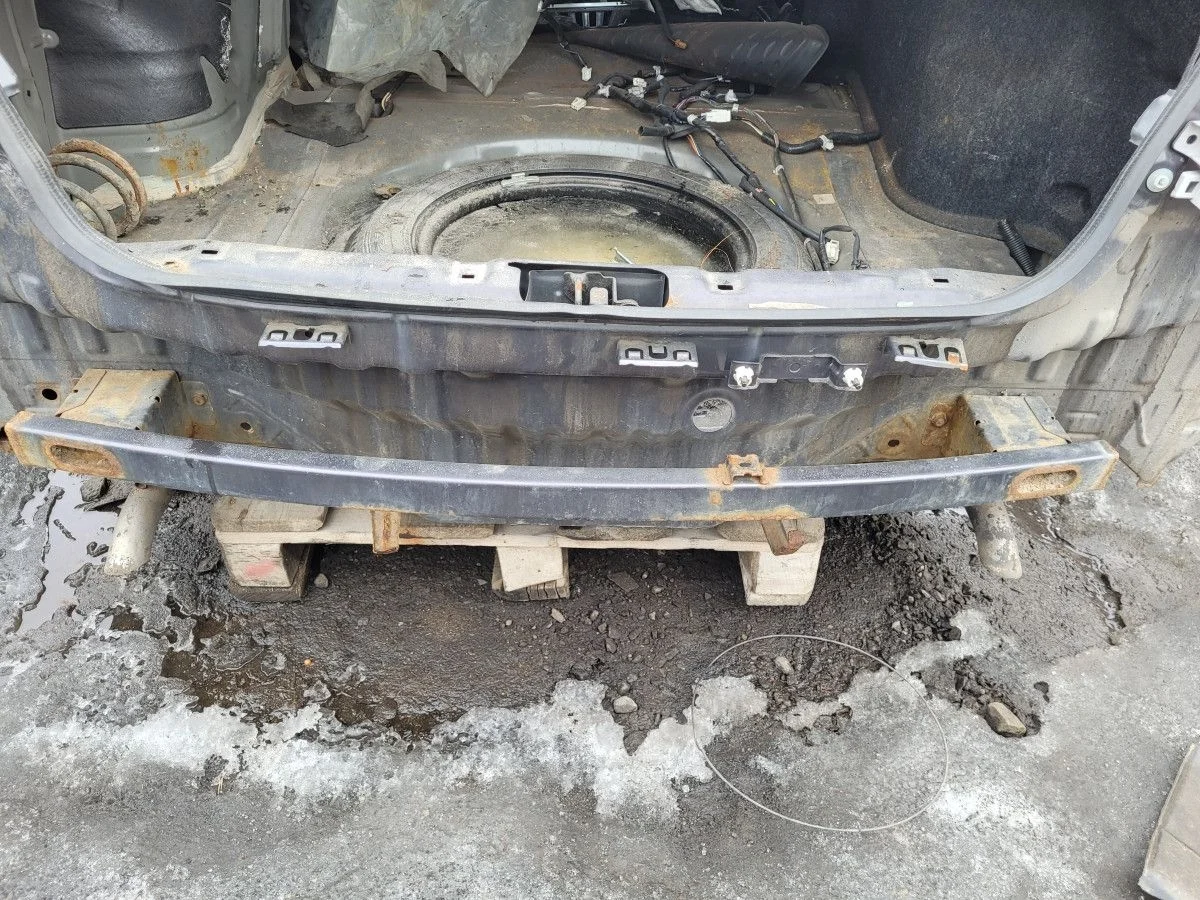 Усилитель бампера задний на Nissan Teana J32