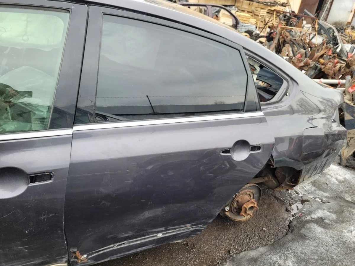Дверь задняя левая на Nissan Teana J32
