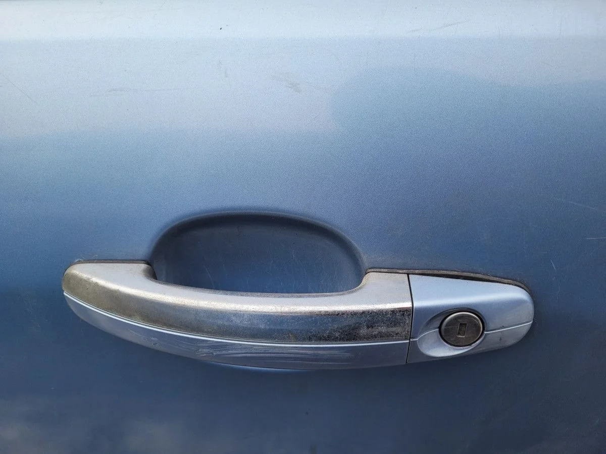 Ручка двери наружная левая на Ford Focus 2