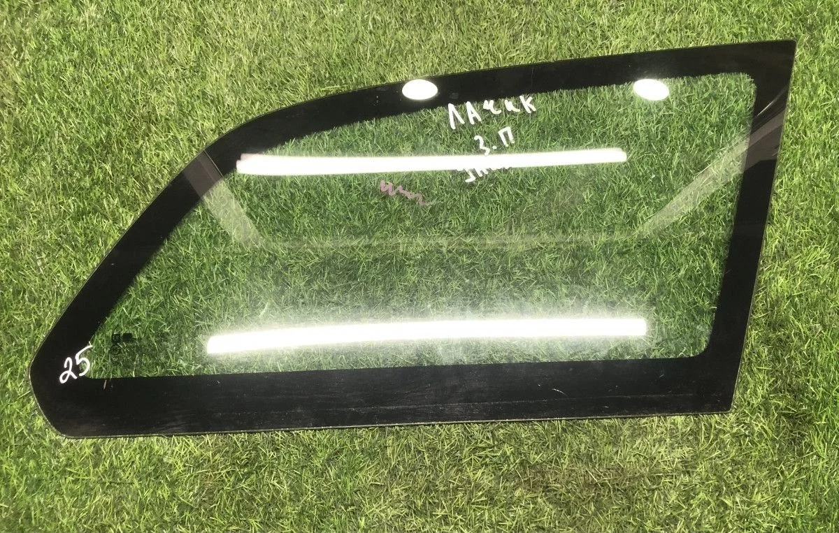 Стекло кузовное правой Chevrolet Lacetti