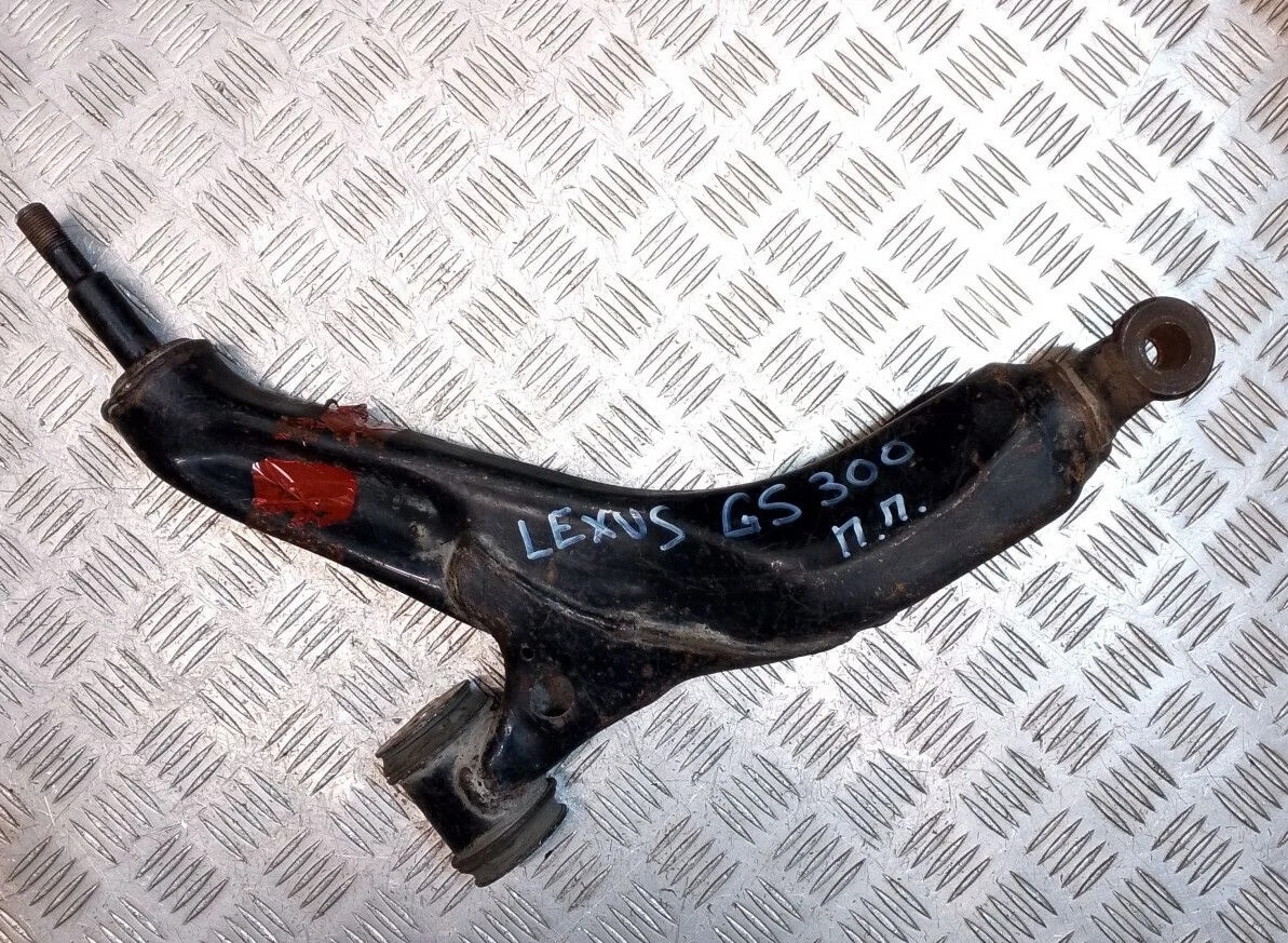 Рычаг передний правый Lexus GS300