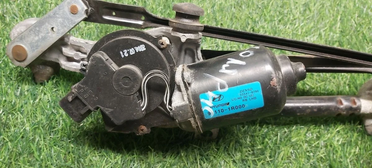 Мотор трапеции дворников Hyundai Solaris