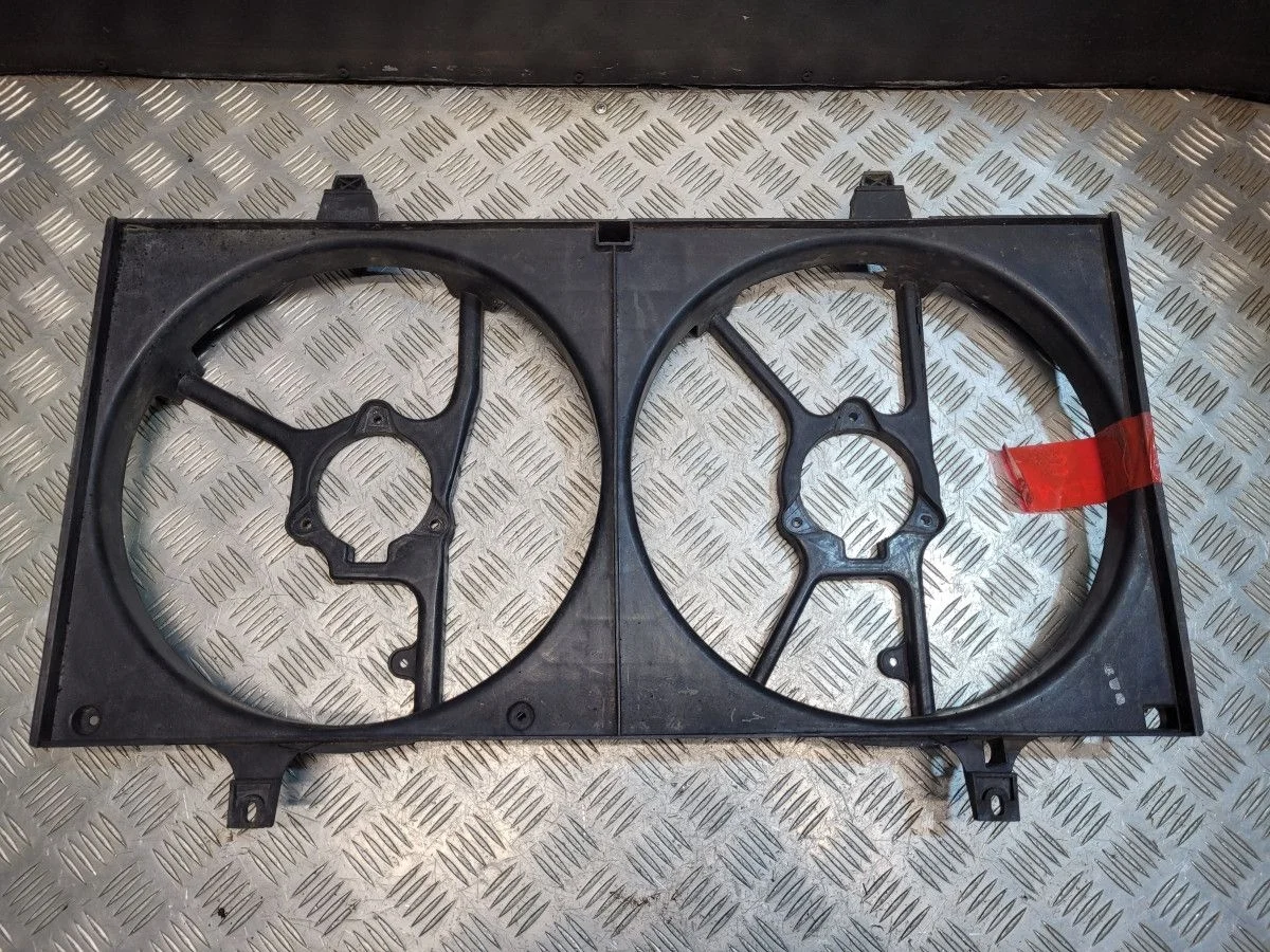 Диффузор голый на Mitsubishi Lancer 9