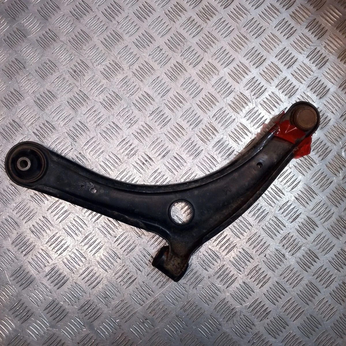 Рычаг передний правый Mitsubishi ASX I