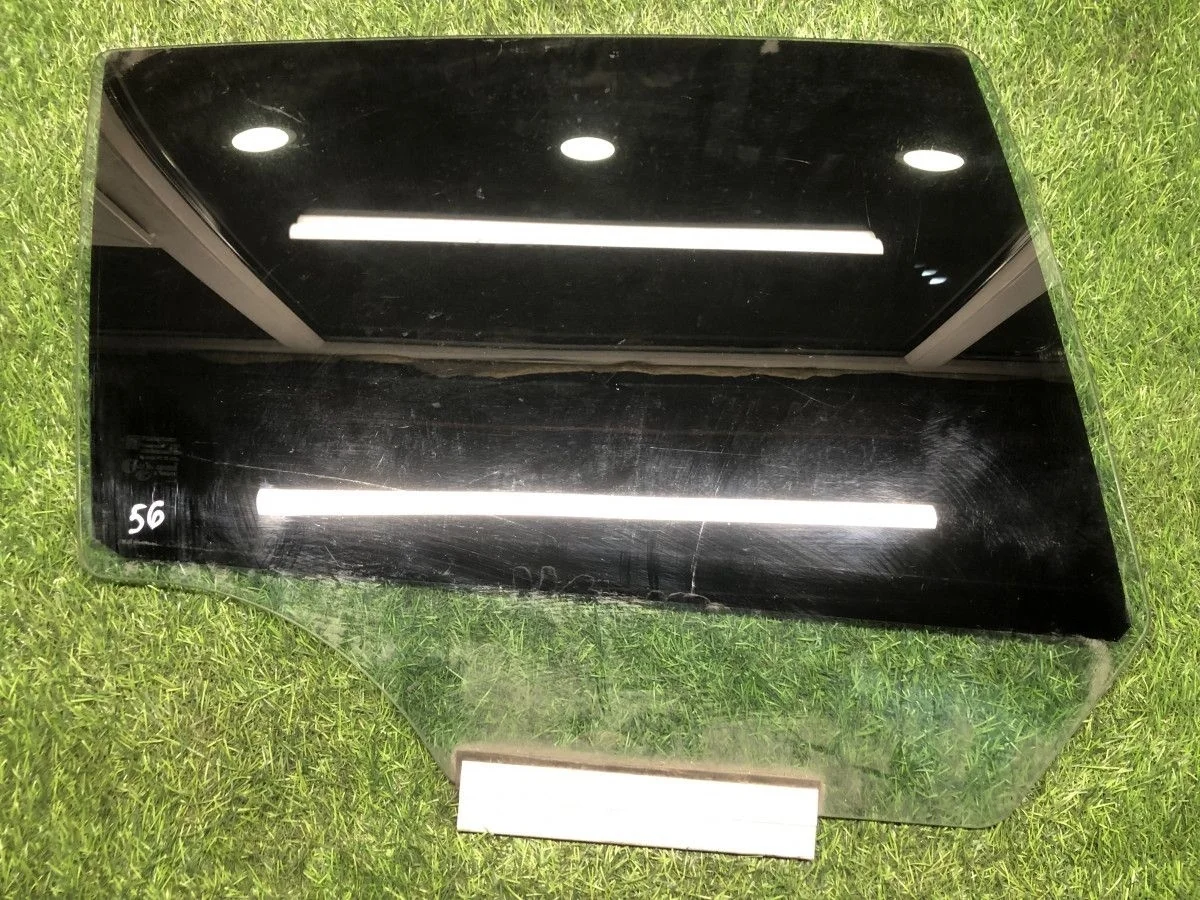 Стекло двери задней правой Opel Astra H