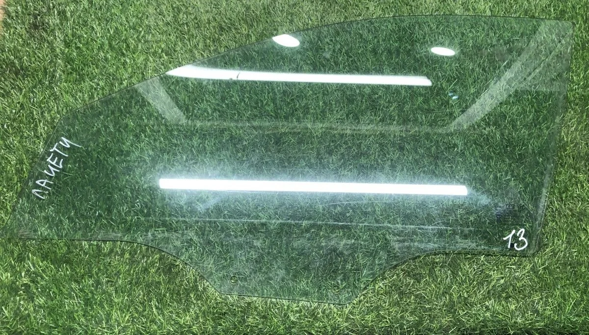 Стекло двери передней левой Chevrolet Lacetti   