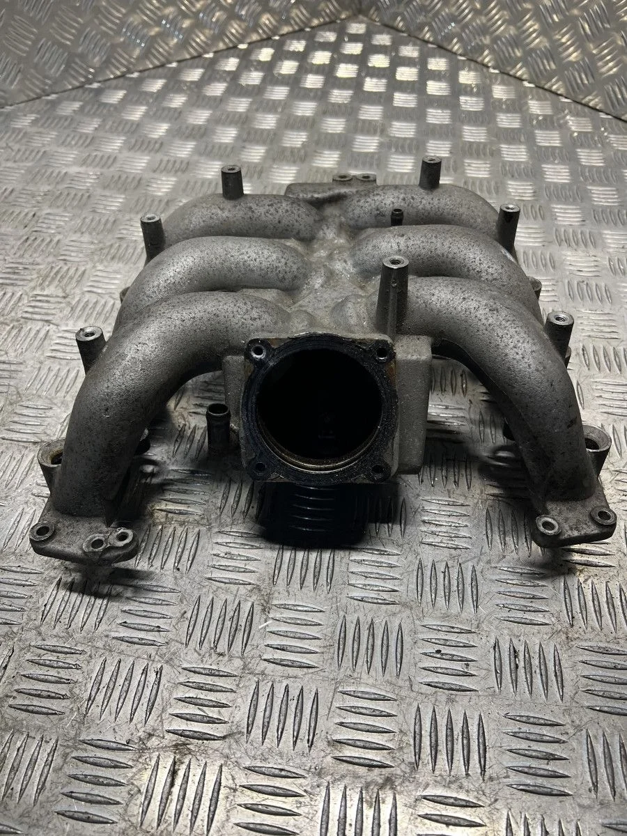 Коллектор впускной Audi A6 (C5)