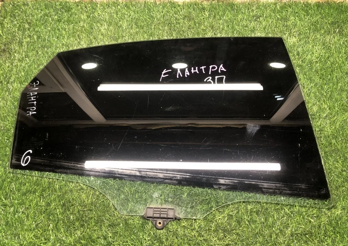 Стекло задней правой двери Hyundai Elantra