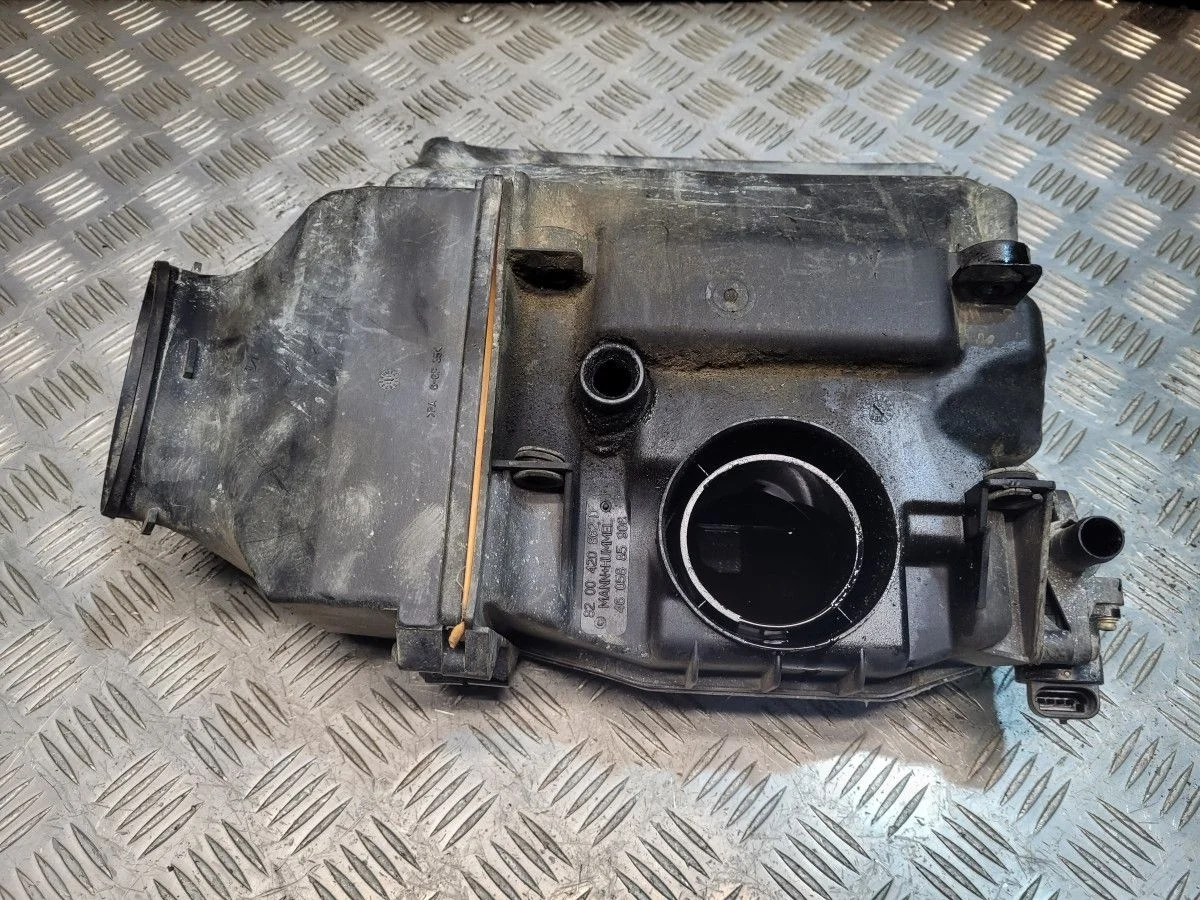 Корпус воздушного фильтра NIssan Almera (G15) III