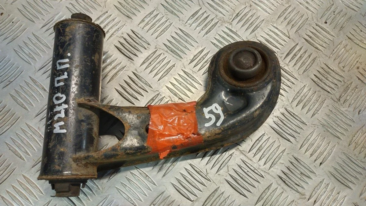 рычаг правый передний Mercedes-Benz E-Class W211