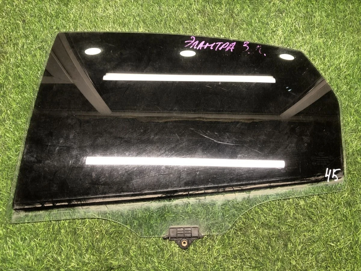 Стекло двери задней левой Hyundai Elantra