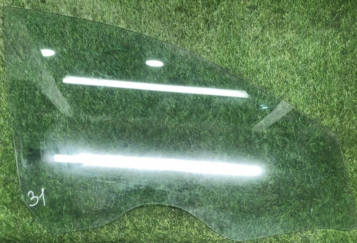 Стекло двери передней правой Chevrolet Cruze