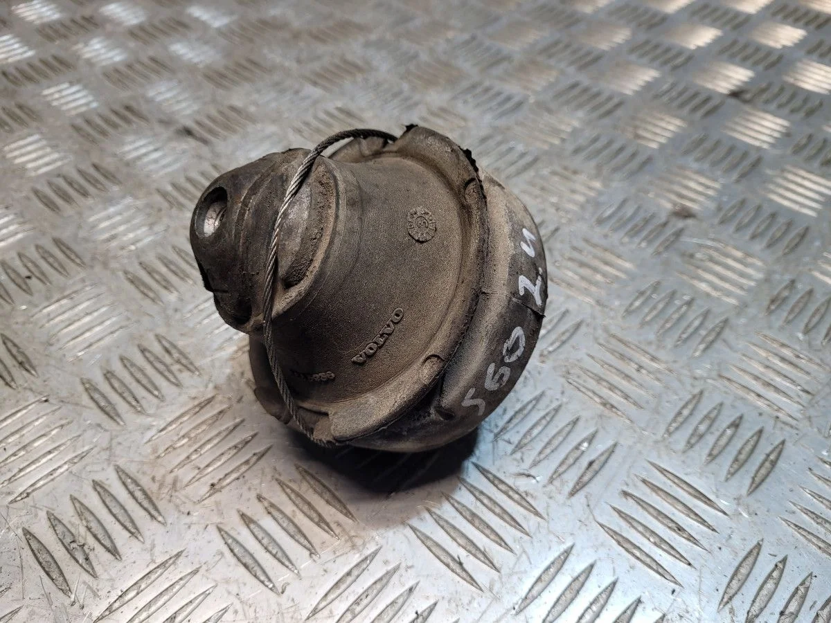 Подушка двигателя на Volvo S60