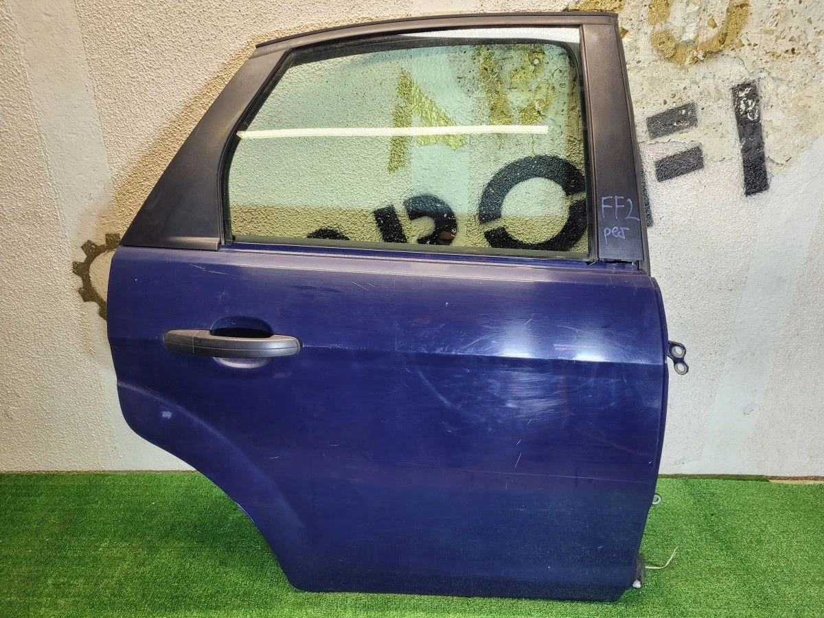 Дверь задняя правая на Ford Focus 2 рестайлинг