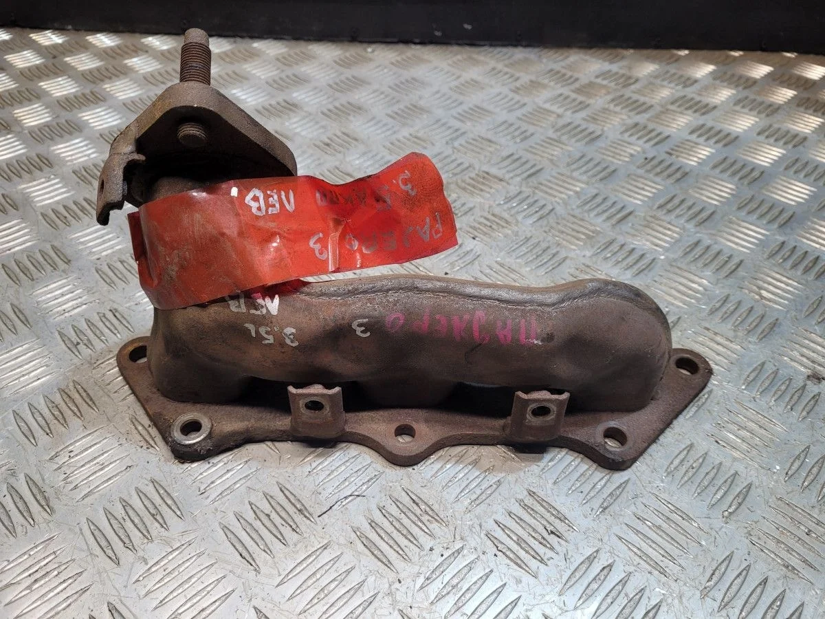 Коллектор выпускной левый Mitsubishi Pajero 3