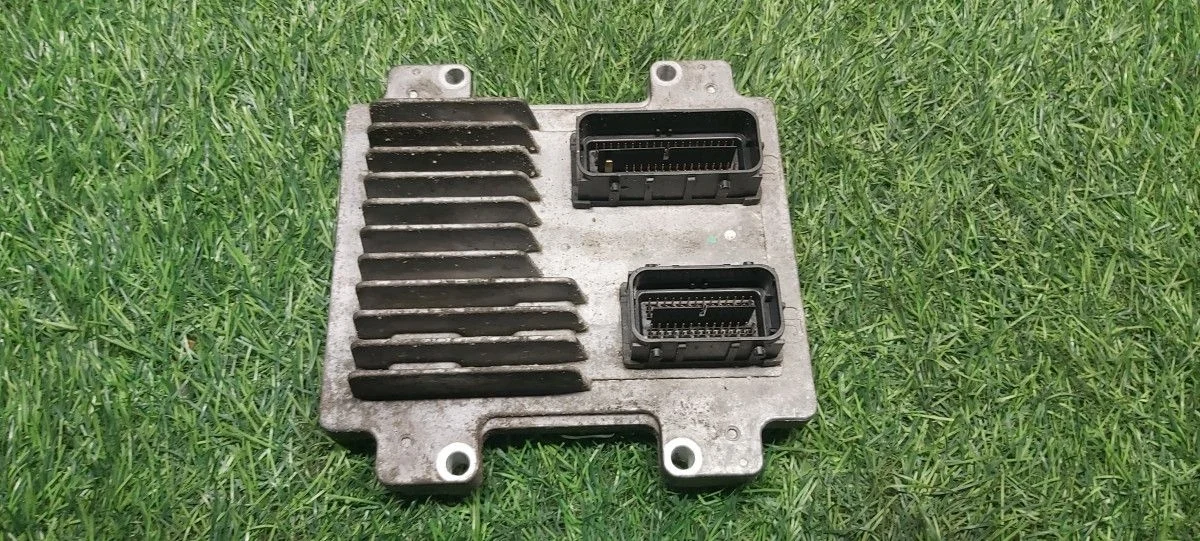 Блок управления двигателем Opel Мокка