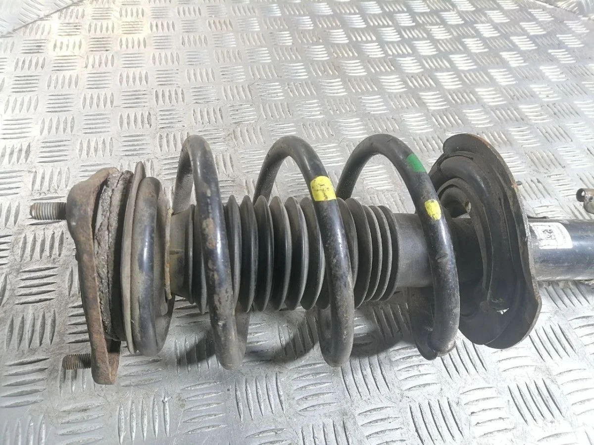 Пружина передняя левая KIA Ceed