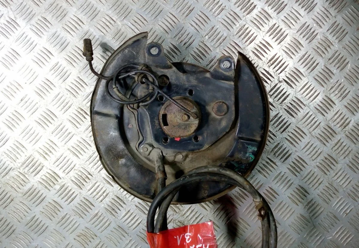 Кулак поворотный з.л Mitsubishi ASX-I