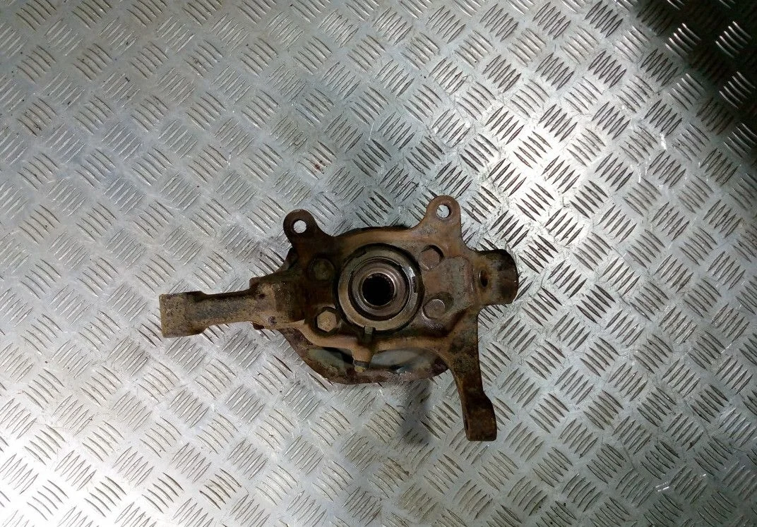 Кулак поворотный Infiniti FX 35