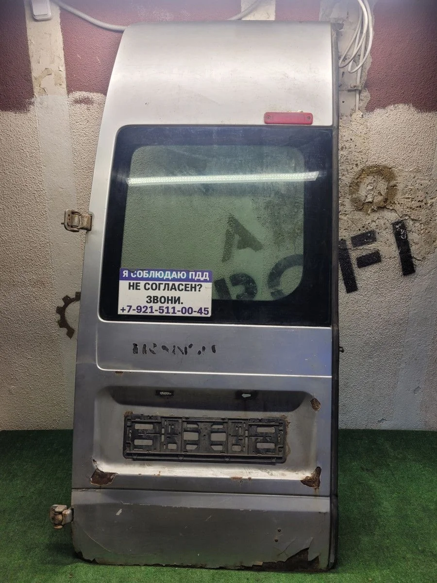 Дверь задняя левая на Ford Transit 7