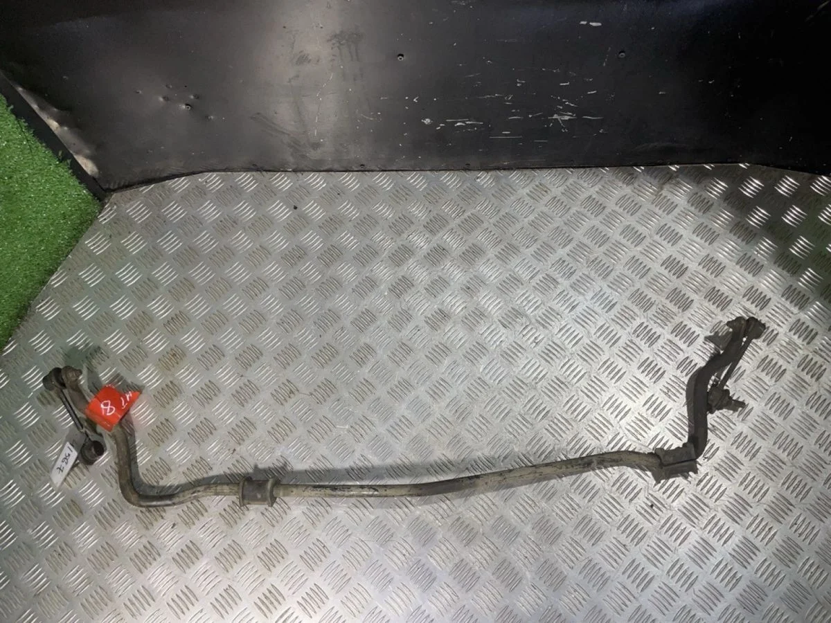 Передний стабилизатор MITSUBISHI GALANT 8