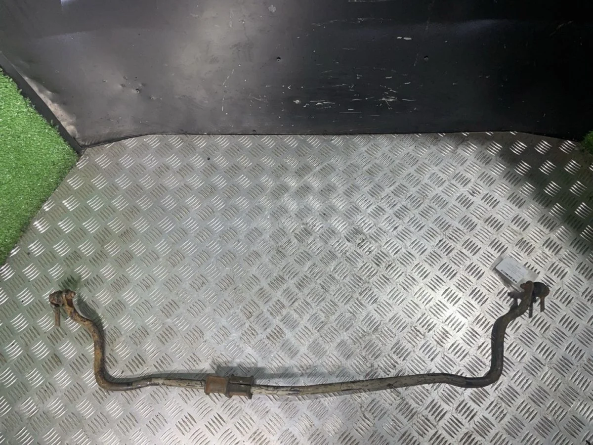 Передний стабилизатор MITSUBISHI GALANT