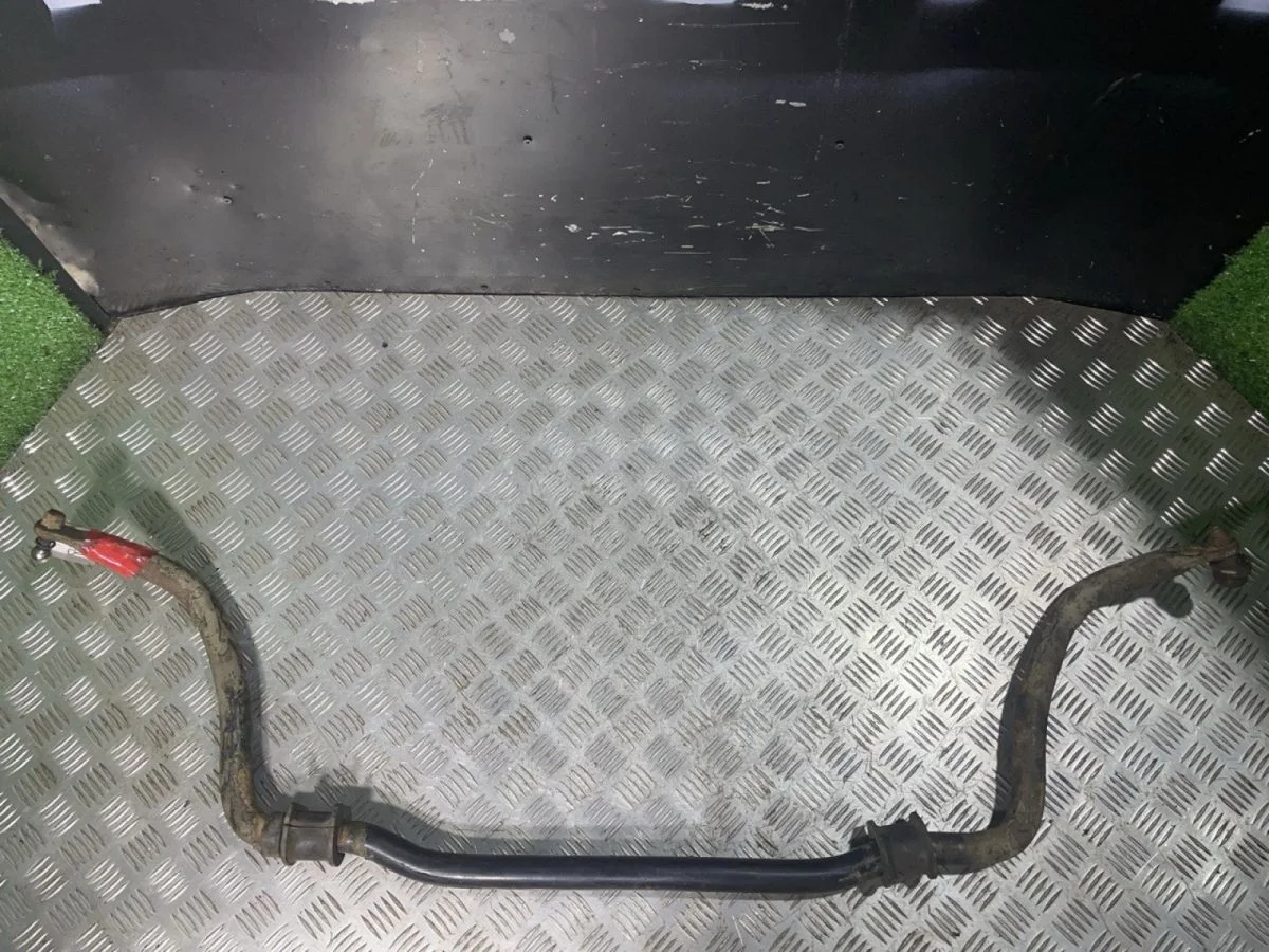 Передний стабилизатор MITSUBISHI PAJERO 3