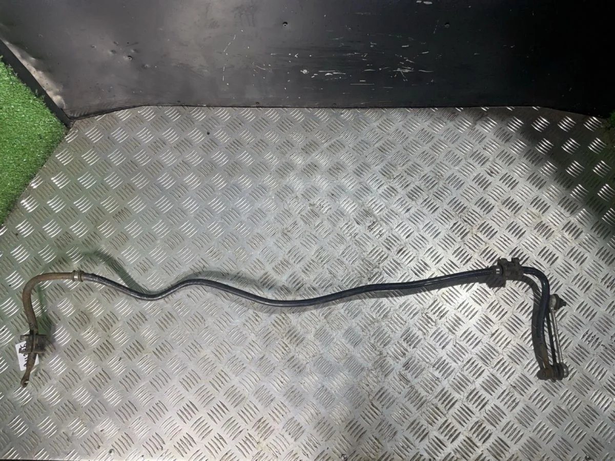 Задний стабилизатор TOYOTA AVENSIS 1