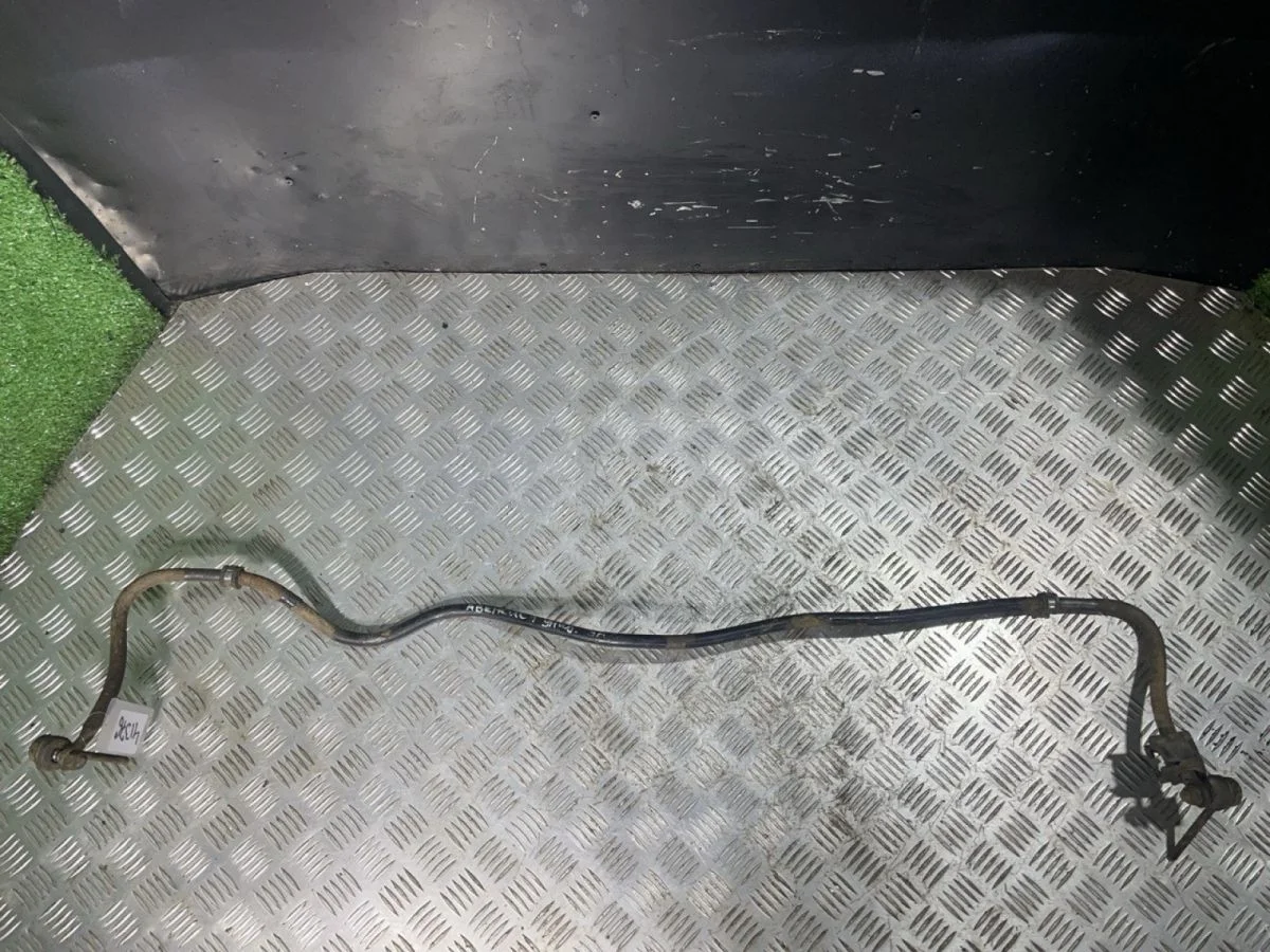 Задний стабилизатор TOYOTA AVENSIS 1