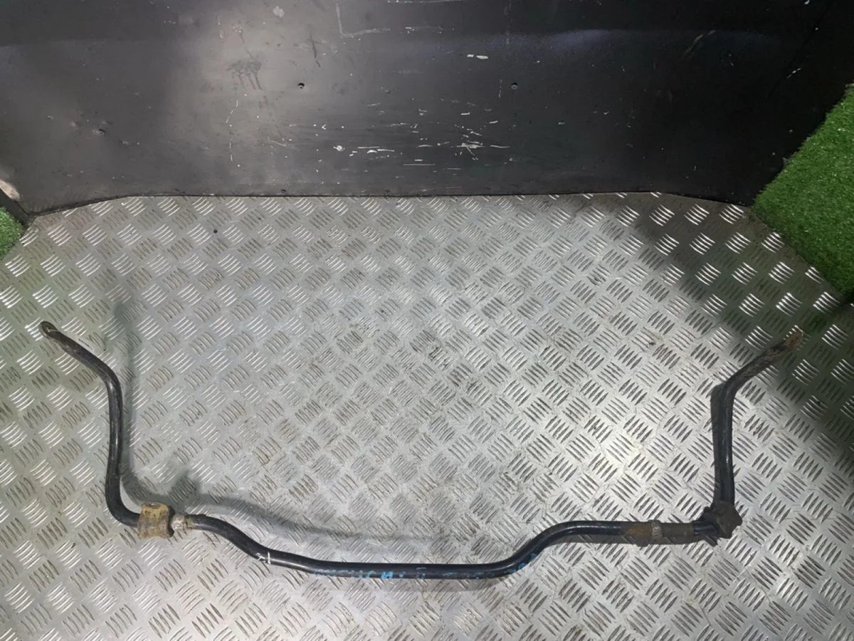 Задний стабилизатор TOYOTA AVENSIS 2