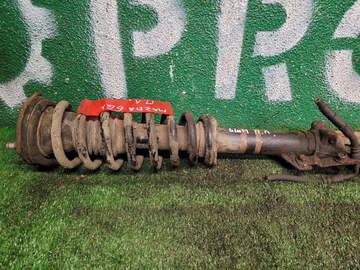 Стойка передняя левая на Mazda 6 GH