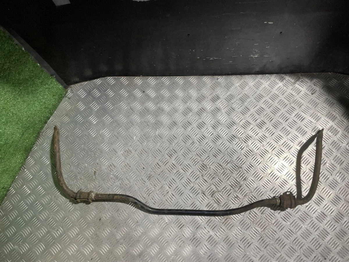 Задний стабилизатор TOYOTA AVENSIS 2 T250