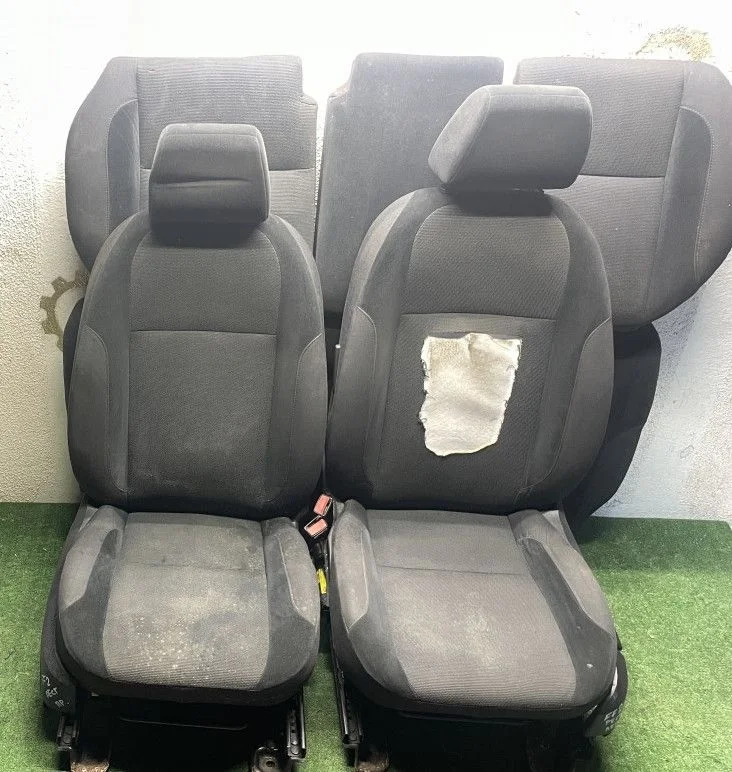 Сиденья комплект Ford Focus 2