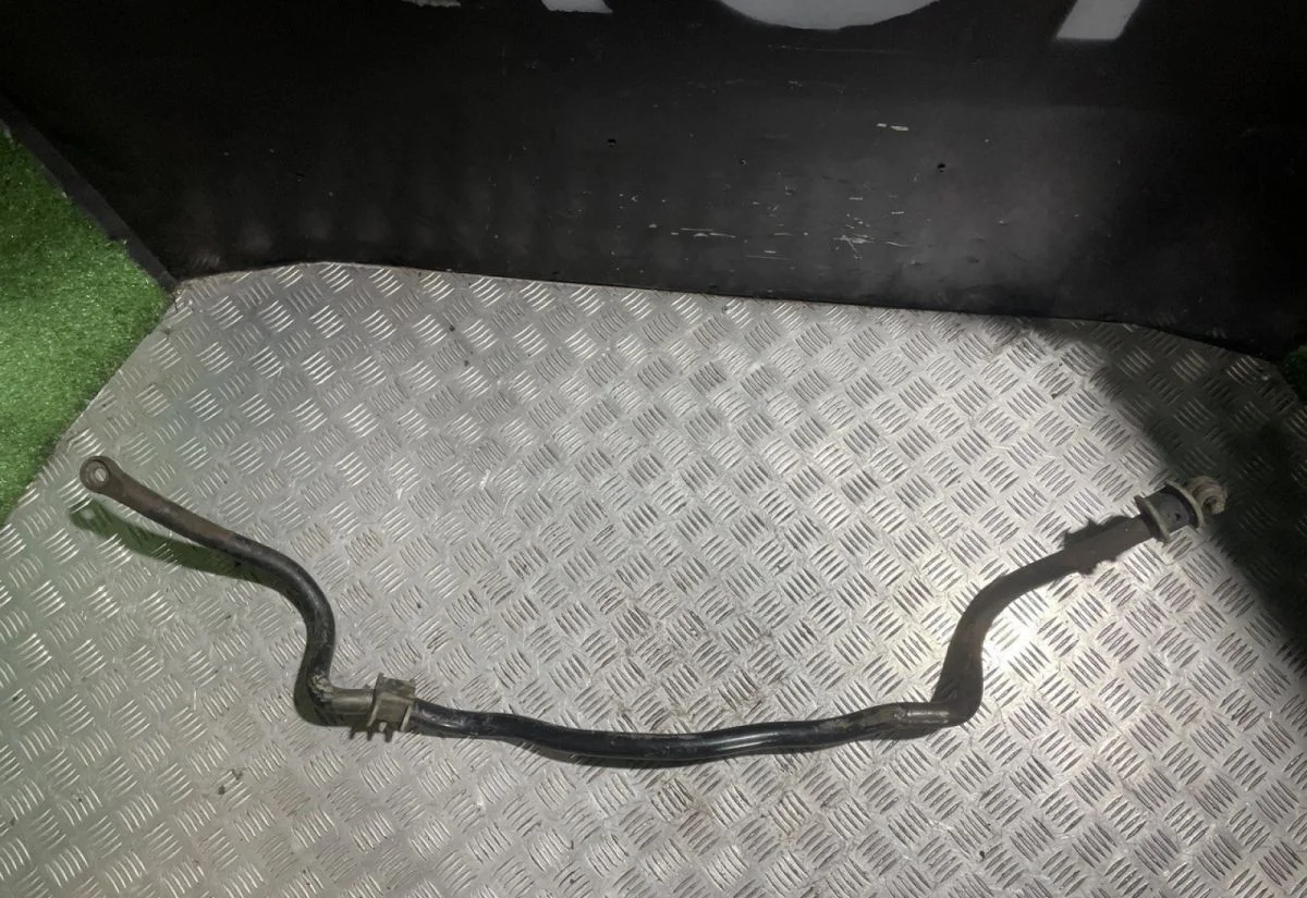 Задний стабилизатор MITSUBISHI OUTLANDER